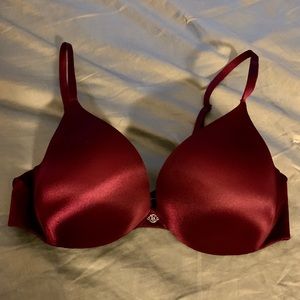 Victoria’s Secret “So Obsessed” push-up bra